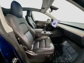 Tesla Model Y 2022 AWD Long Range 4dr Crossover