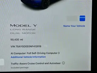 Tesla Model Y 2022 AWD Long Range 4dr Crossover