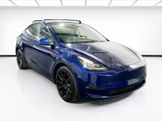 Tesla Model Y 2022 AWD Long Range 4dr Crossover