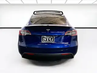 Tesla Model Y 2022 AWD Long Range 4dr Crossover