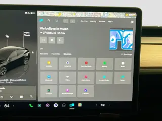 Tesla Model Y 2024 AWD Long Range 4dr Crossover