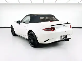 Mazda MX-5 Miata 2025 Club 2dr Convertible