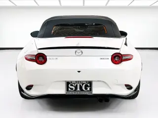 Mazda MX-5 Miata 2025 Club 2dr Convertible