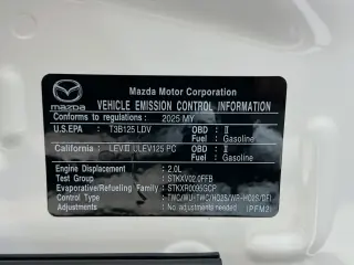 Mazda MX-5 Miata 2025 Club 2dr Convertible
