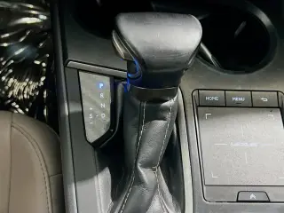 Lexus UX 250h 2021 AWD 4dr Crossover