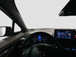 Toyota C-HR 2021 Nightshade 4dr Crossover