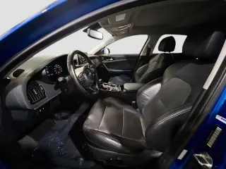 Kia Stinger 2018 Premium 4dr Sedan