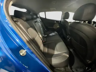Kia Stinger 2018 Premium 4dr Sedan