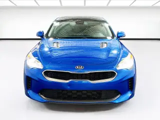 Kia Stinger 2018 Premium 4dr Sedan