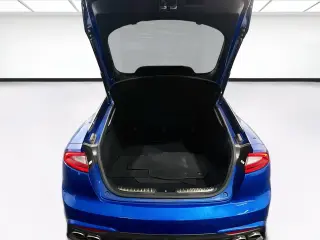 Kia Stinger 2018 Premium 4dr Sedan