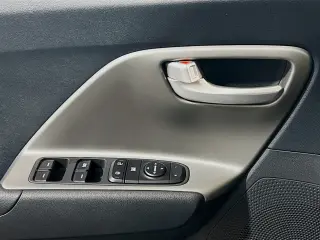 Kia Niro 2022 LX 4dr Crossover