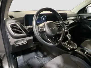 Kia Seltos 2024 S 4dr SUV