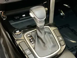 Kia Seltos 2024 S 4dr SUV