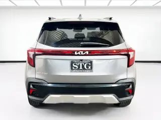 Kia Seltos 2024 S 4dr SUV