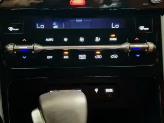 Kia Carnival 2024 SX 4dr Mini-Van