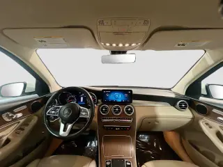 Mercedes-Benz GLC 2021 GLC 300 4dr SUV