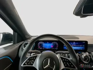 Mercedes-Benz GLB 2024 GLB 250 4dr SUV