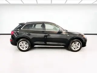 Audi Q5 2023 AWD quattro S line Premium 45 TFSI 4dr SUV