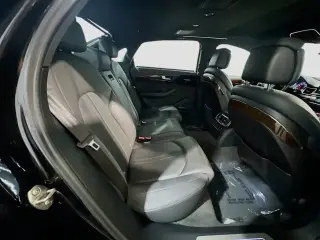 Audi A8 L 2015 AWD 4.0T quattro 4dr Sedan