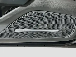 Audi A8 L 2015 AWD 4.0T quattro 4dr Sedan