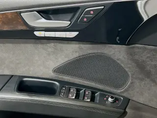 Audi A8 L 2015 AWD 4.0T quattro 4dr Sedan