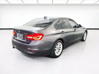BMW 3 Series 2018 320i 4dr Sedan