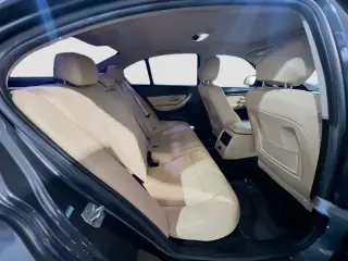BMW 3 Series 2018 320i 4dr Sedan