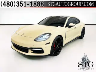 Porsche Panamera 2018 AWD 4 4dr Sedan
