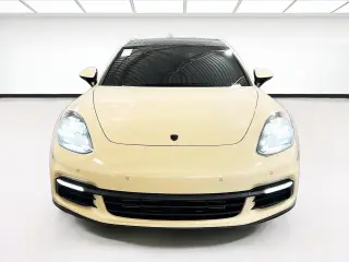 Porsche Panamera 2018 AWD 4 4dr Sedan