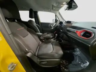 Jeep Renegade 2023 4x4 Trailhawk 4dr SUV