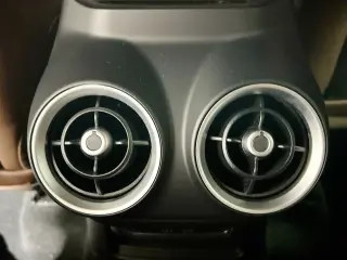Alfa Romeo Stelvio 2022 AWD Ti 4dr Crossover
