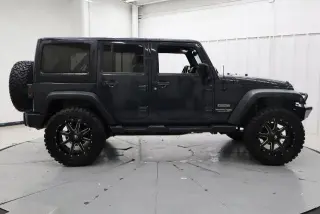 Jeep Wrangler JK Unlimited 2018 4x4 Sport 4dr SUV