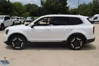 Kia Telluride 2024 EX 4dr SUV