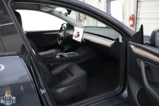 Tesla Model Y 2023 4dr Crossover