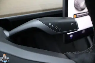 Tesla Model Y 2023 4dr Crossover
