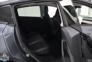 Tesla Model Y 2023 4dr Crossover