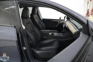 Tesla Model Y 2023 4dr Crossover