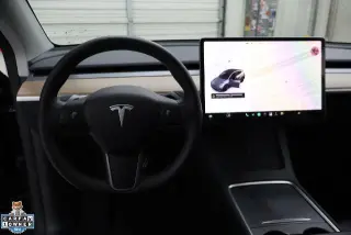 Tesla Model Y 2023 4dr Crossover