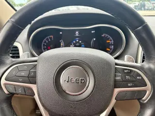 Jeep Grand Cherokee 2015 4x2 Laredo 4dr SUV