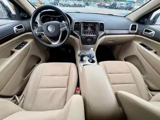 Jeep Grand Cherokee 2015 4x2 Laredo 4dr SUV