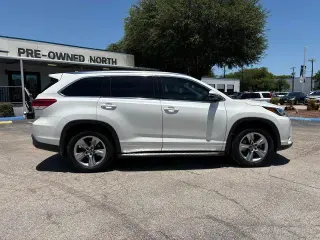 Toyota Highlander 2019 Limited 4dr SUV