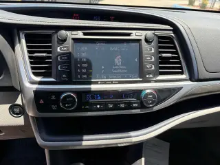 Toyota Highlander 2019 Limited 4dr SUV