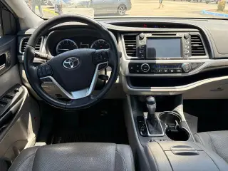 Toyota Highlander 2019 Limited 4dr SUV