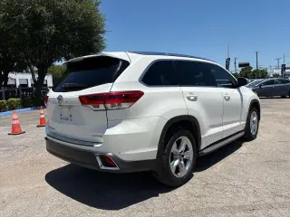 Toyota Highlander 2019 Limited 4dr SUV
