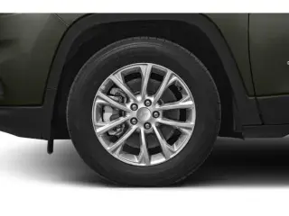 Jeep Cherokee 2020 Latitude Plus 4dr SUV