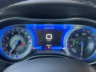 Chrysler 300 2019 Touring 4dr Sedan