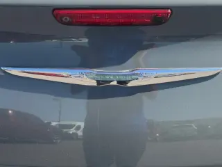 Chrysler 300 2019 Touring 4dr Sedan