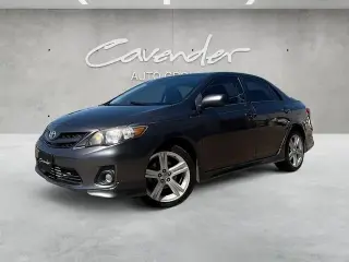 Toyota Corolla 2013 S 4dr Sedan 5M