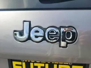 Jeep Cherokee 2020 4x4 Latitude Plus 4dr SUV