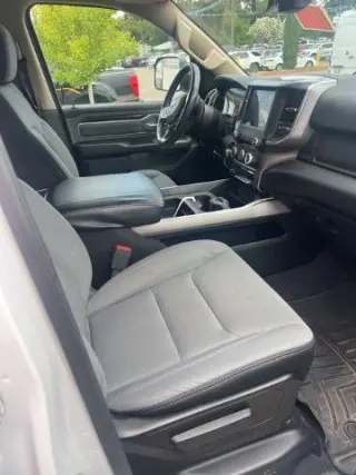 Ram 1500 2019 4x4 Big Horn 4dr Crew Cab 5.6 ft. SB Pickup